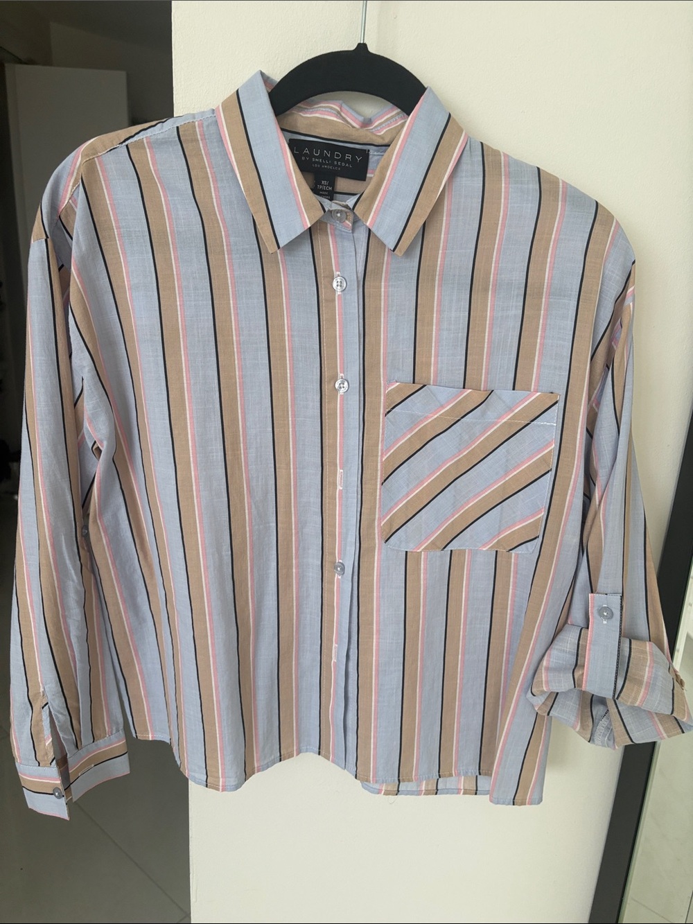 Laundry By Shelli Segal  Cropped Striped Button-Down Shirt in Blue, Tan & Pink